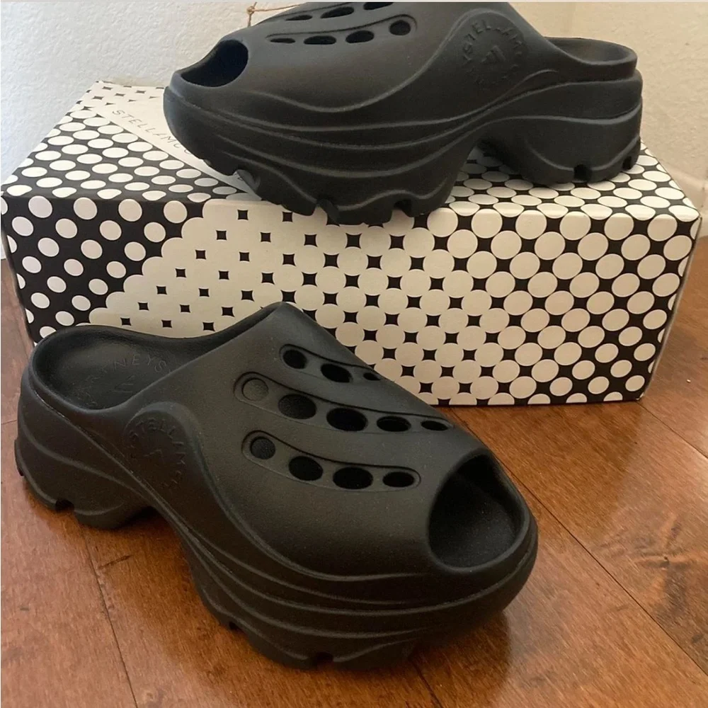 Stella McCartney x Adidas Black Platform Clogs - Picture 1 of 3